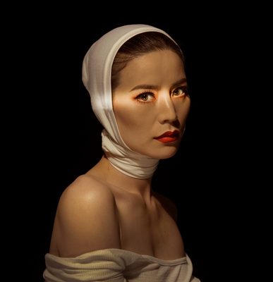 Guang Hua Wang (China) - Gentl eyes